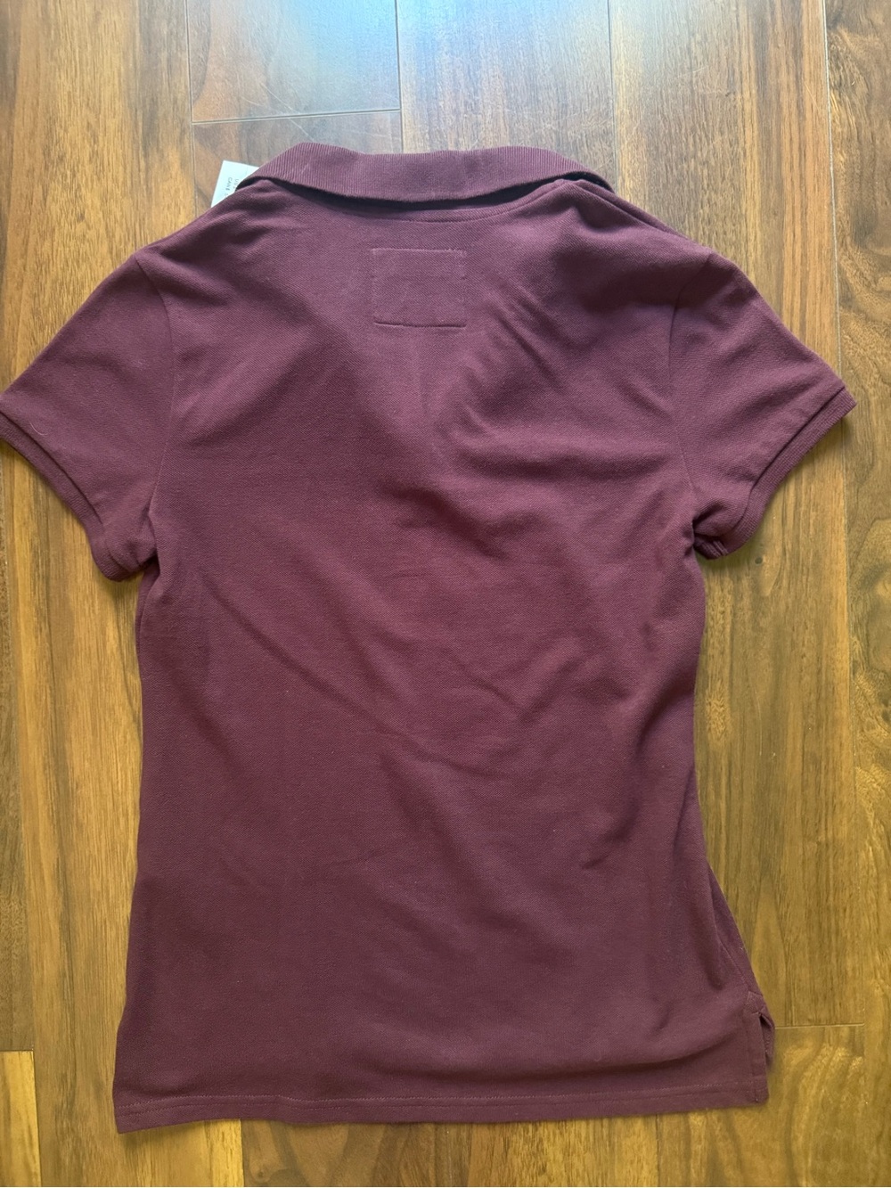 Abercrombie & Fitch Y2K Short Sleeve Pique Polo Top / Burgundy / S / NWT!! - Picture 4 of 4